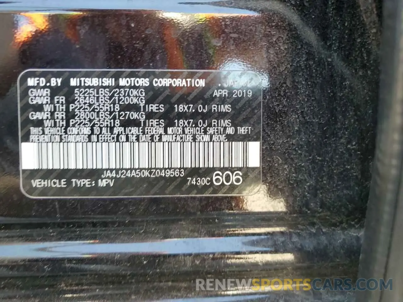 13 Photograph of a damaged car JA4J24A50KZ049563 MITSUBISHI OUTLANDER 2019