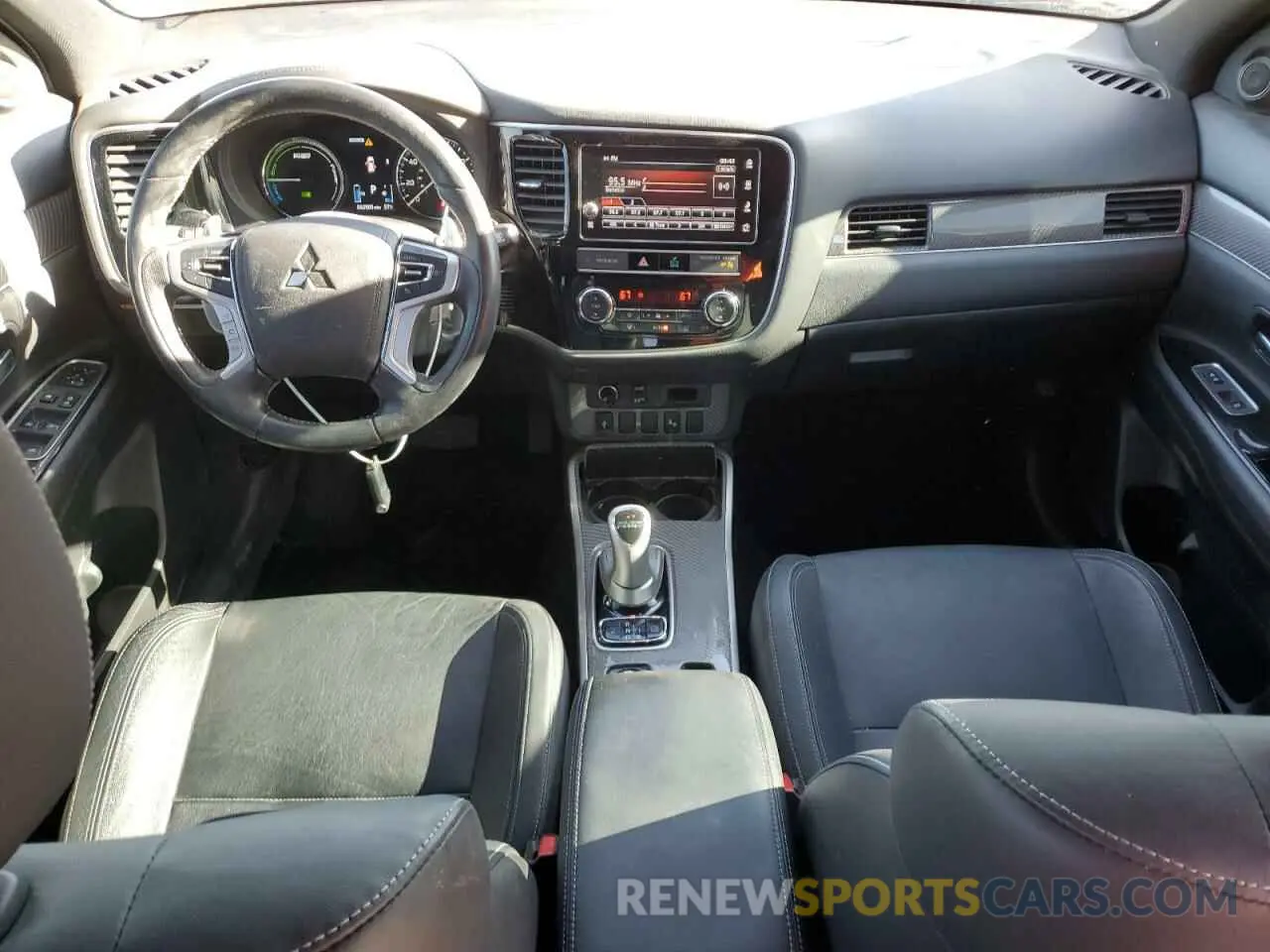 8 Photograph of a damaged car JA4J24A53KZ052294 MITSUBISHI OUTLANDER 2019