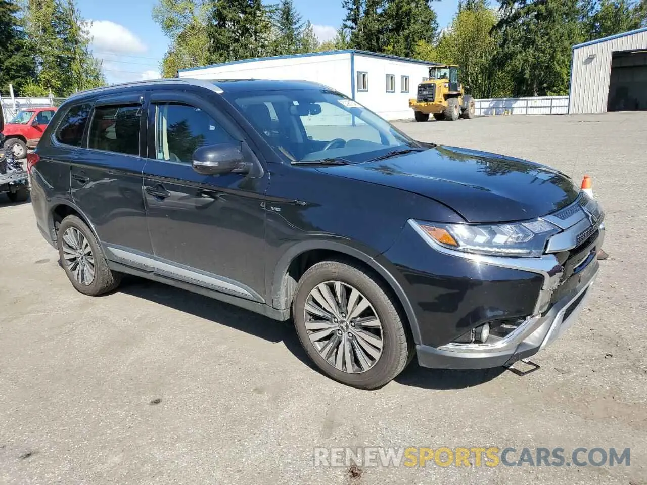 4 Photograph of a damaged car JA4JZ4AX5KZ038426 MITSUBISHI OUTLANDER 2019
