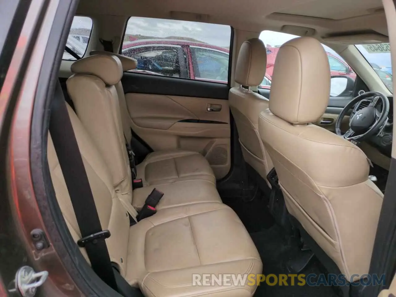 10 Photograph of a damaged car JA4JZ4AX6KZ009811 MITSUBISHI OUTLANDER 2019