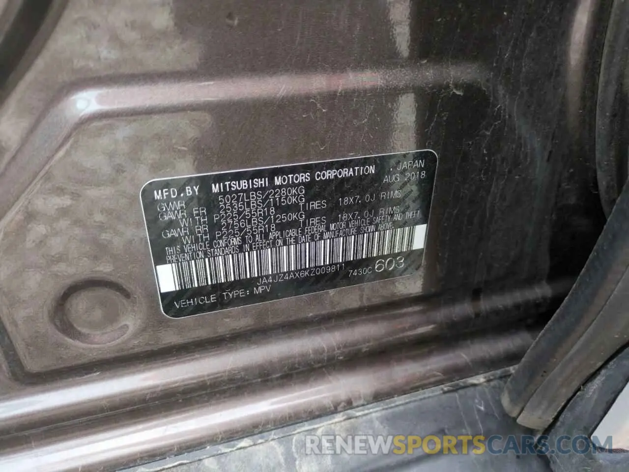 12 Photograph of a damaged car JA4JZ4AX6KZ009811 MITSUBISHI OUTLANDER 2019