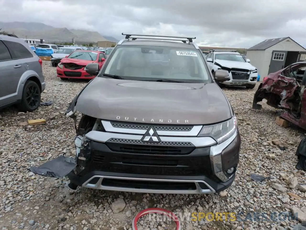 5 Photograph of a damaged car JA4JZ4AX6KZ009811 MITSUBISHI OUTLANDER 2019