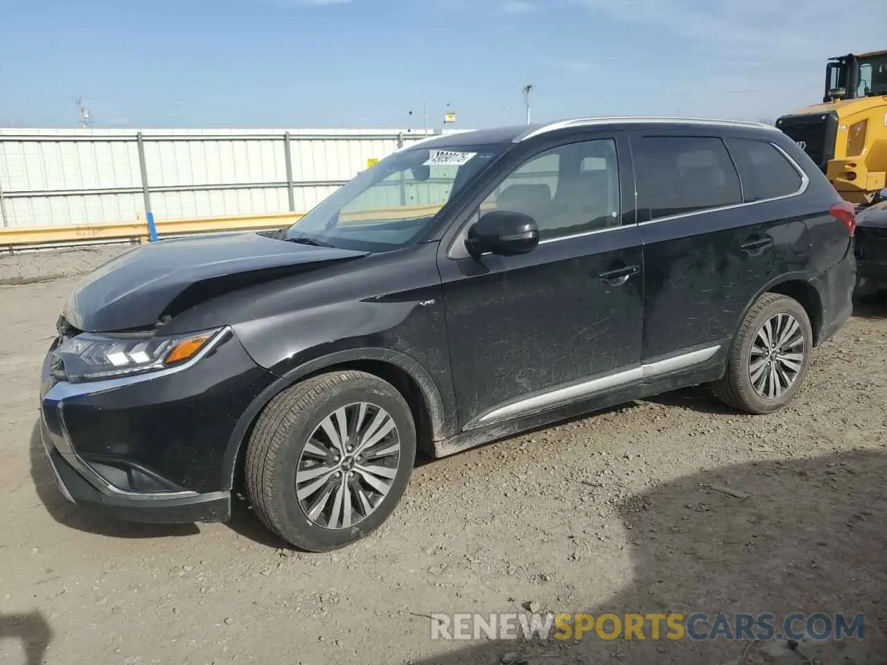 1 Photograph of a damaged car JA4JZ4AX8KZ010104 MITSUBISHI OUTLANDER 2019