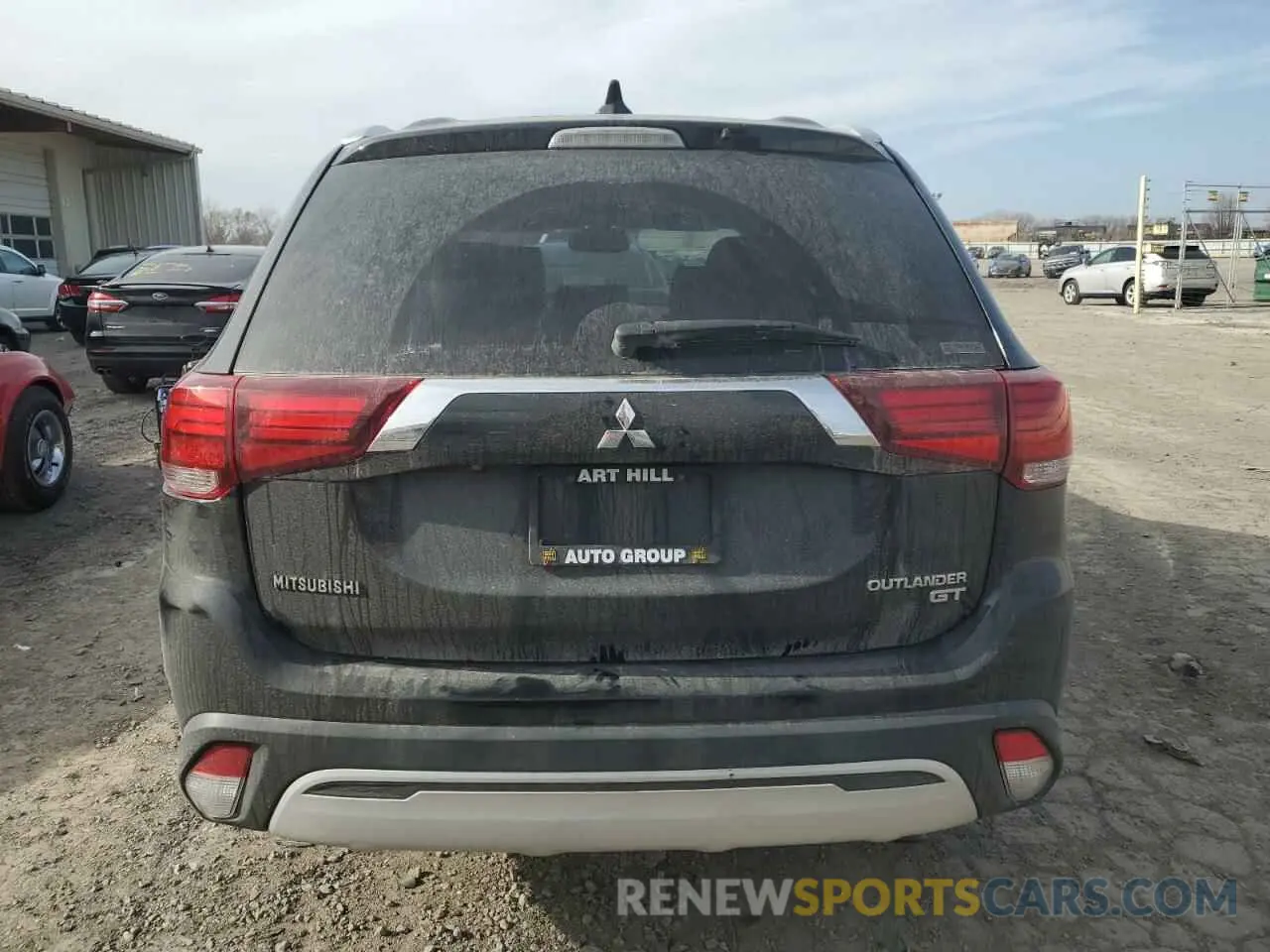 6 Photograph of a damaged car JA4JZ4AX8KZ010104 MITSUBISHI OUTLANDER 2019