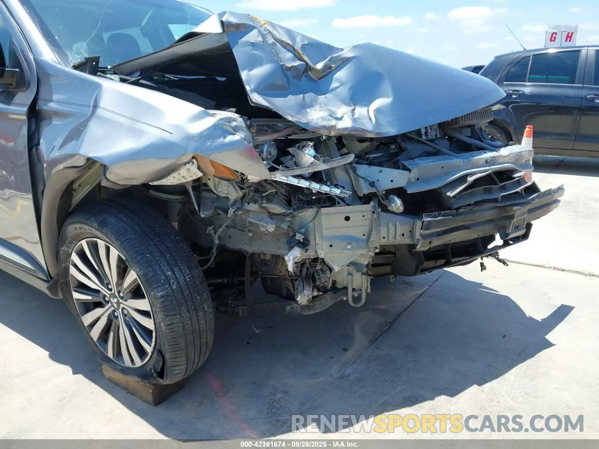 6 Photograph of a damaged car JA4AD2A30LZ004329 MITSUBISHI OUTLANDER 2020