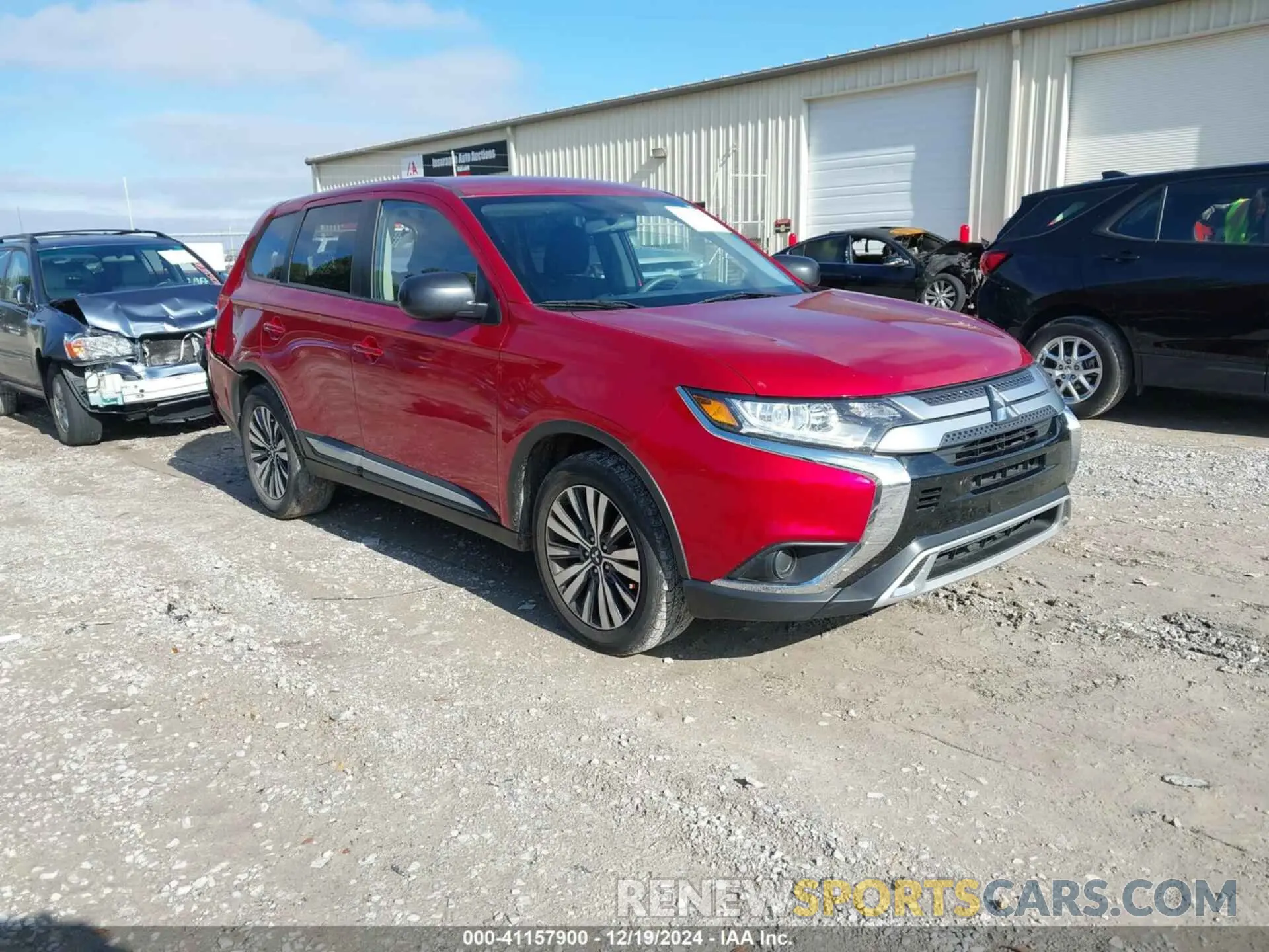 1 Photograph of a damaged car JA4AD2A32LZ014683 MITSUBISHI OUTLANDER 2020