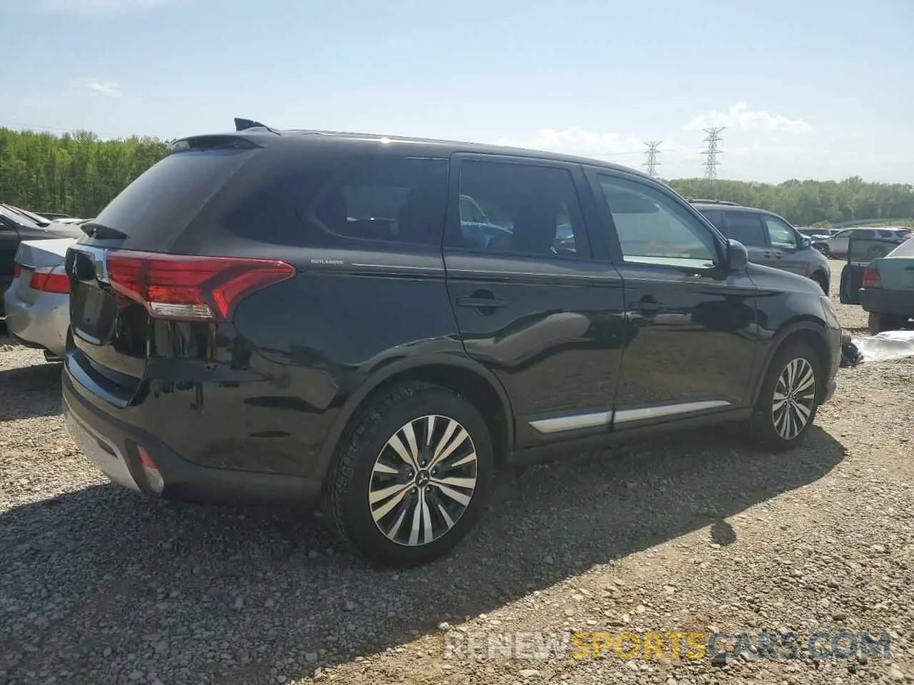 3 Photograph of a damaged car JA4AD2A32LZ018619 MITSUBISHI OUTLANDER 2020