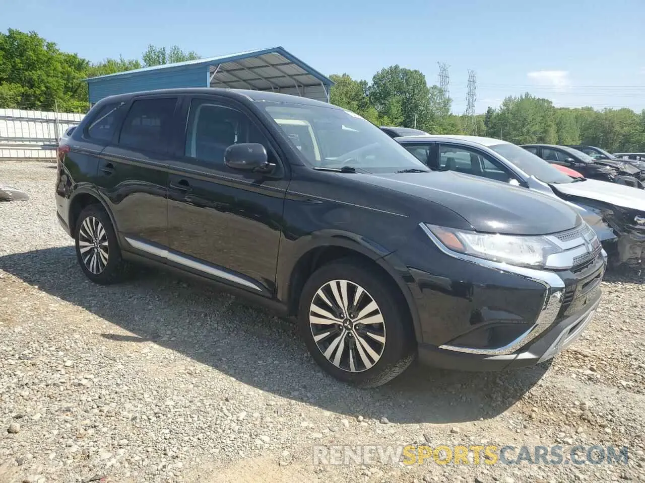 4 Photograph of a damaged car JA4AD2A32LZ018619 MITSUBISHI OUTLANDER 2020