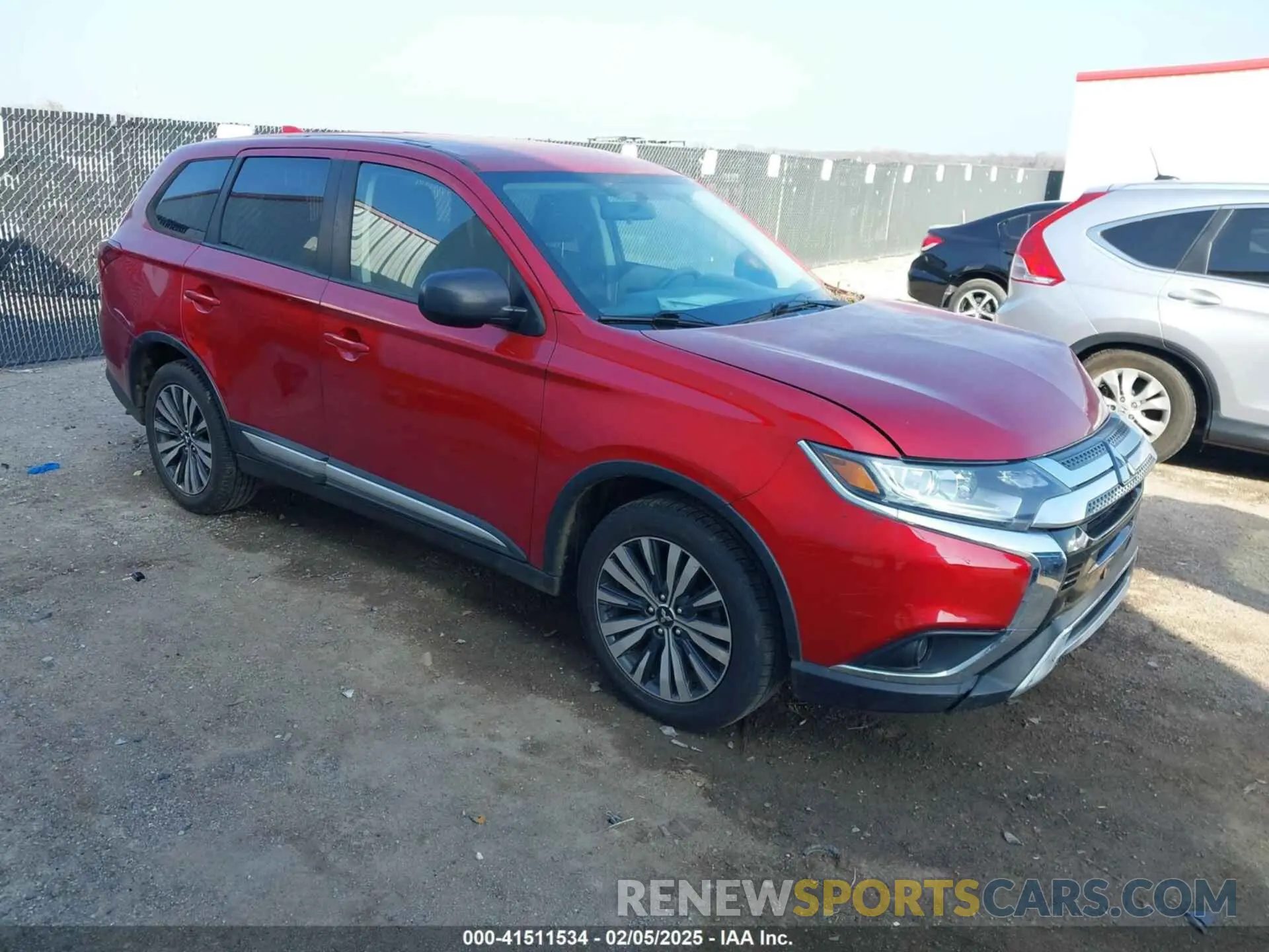 1 Photograph of a damaged car JA4AD2A32LZ040023 MITSUBISHI OUTLANDER 2020