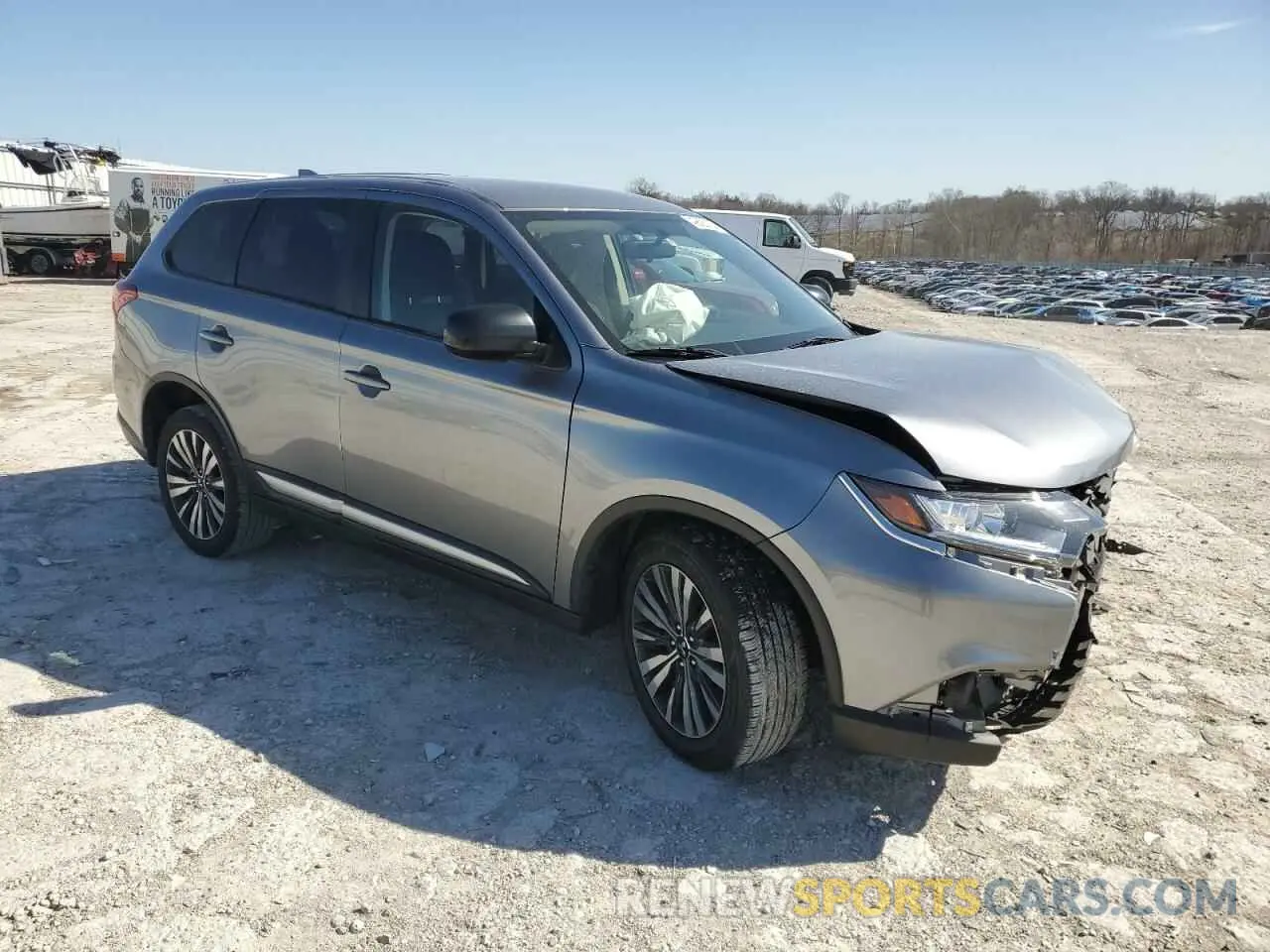 4 Photograph of a damaged car JA4AD2A35LZ033261 MITSUBISHI OUTLANDER 2020