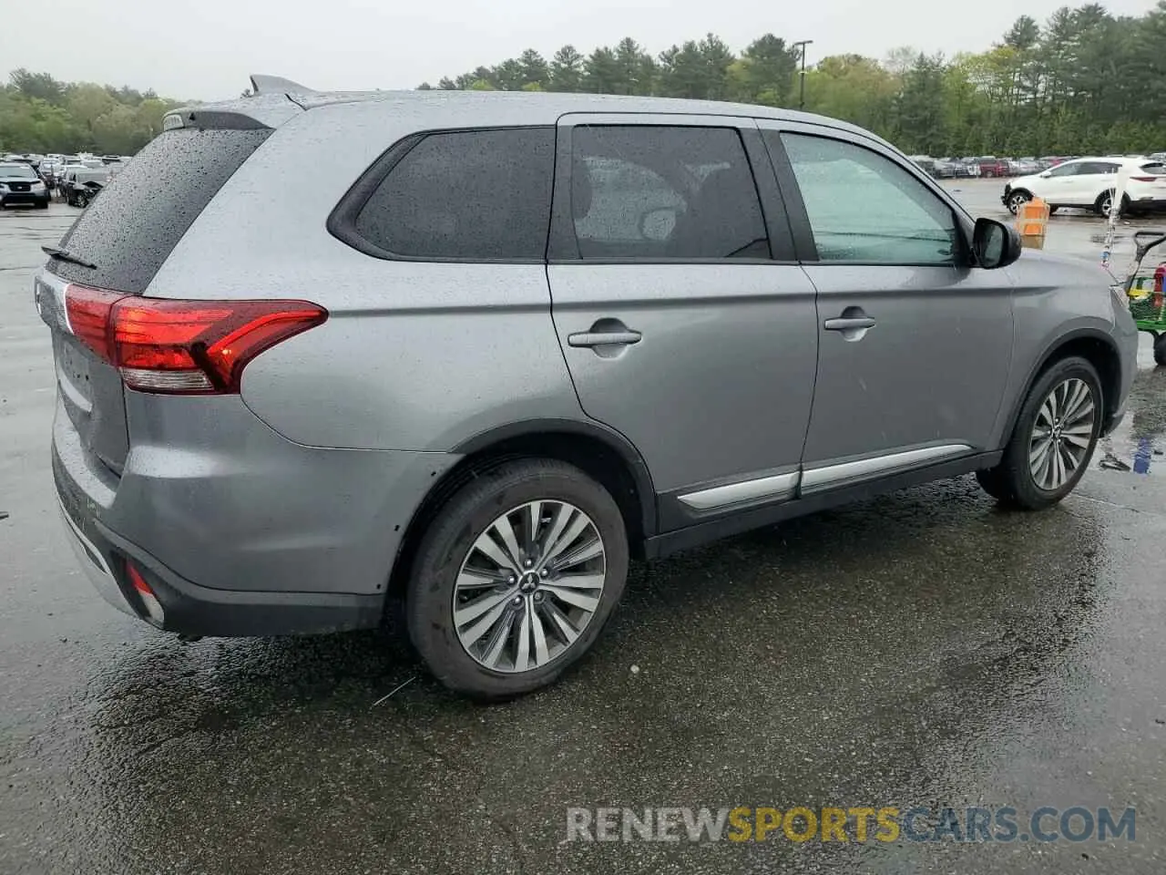 3 Photograph of a damaged car JA4AD2A38LZ006510 MITSUBISHI OUTLANDER 2020