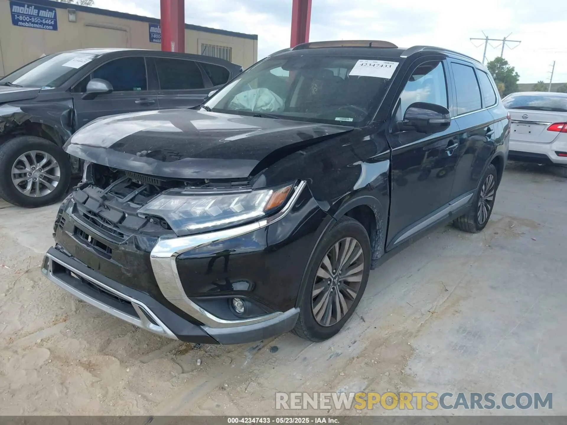 2 Photograph of a damaged car JA4AD3A30LZ003073 MITSUBISHI OUTLANDER 2020