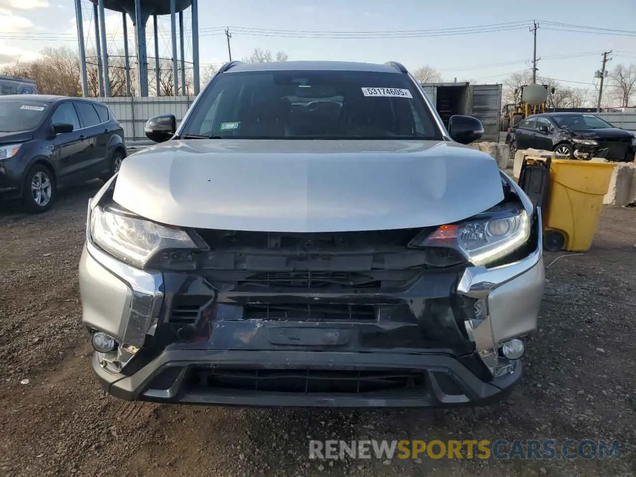 5 Photograph of a damaged car JA4AD3A30LZ040995 MITSUBISHI OUTLANDER 2020