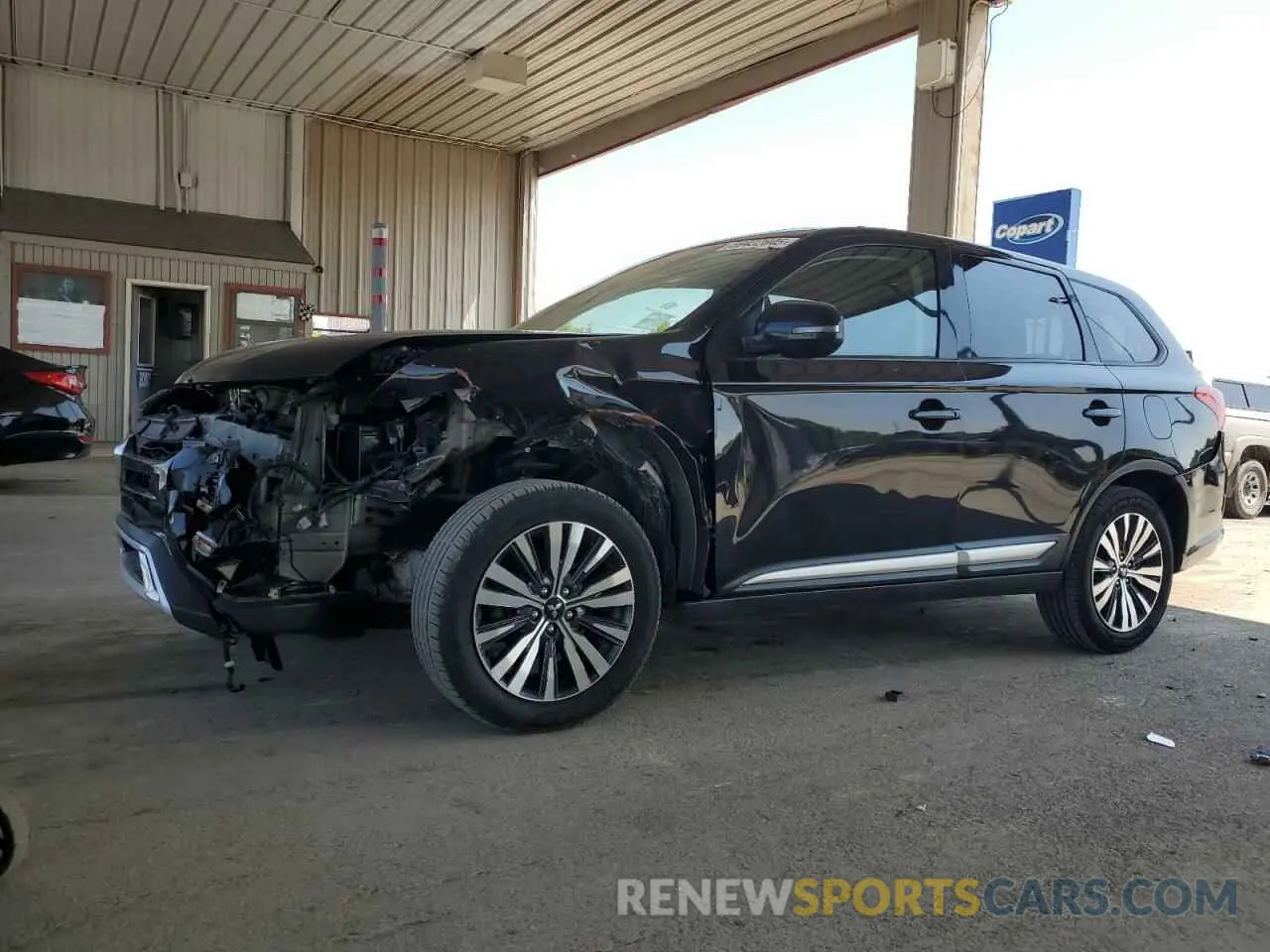 1 Photograph of a damaged car JA4AD3A31LZ046126 MITSUBISHI OUTLANDER 2020