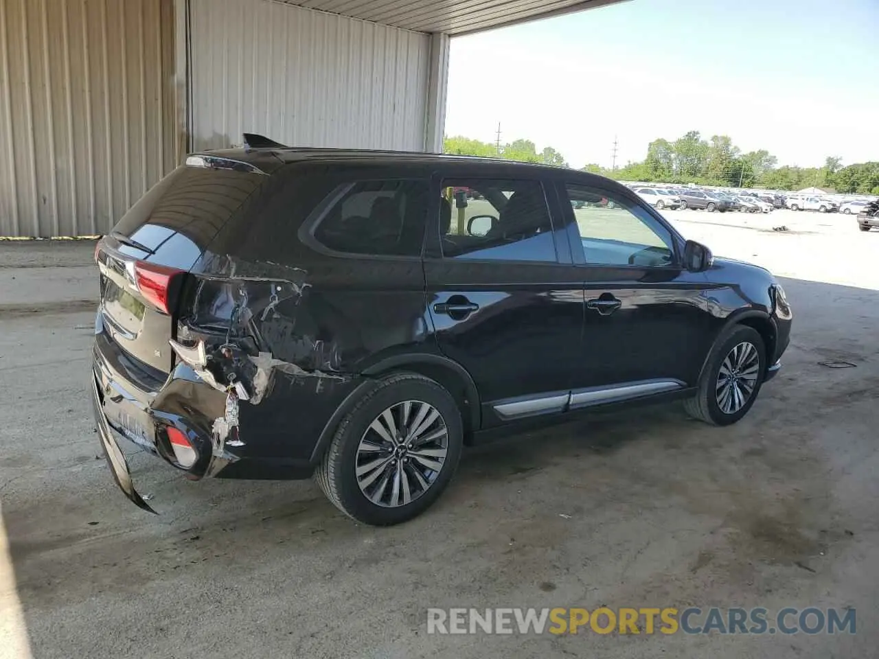 3 Photograph of a damaged car JA4AD3A31LZ046126 MITSUBISHI OUTLANDER 2020