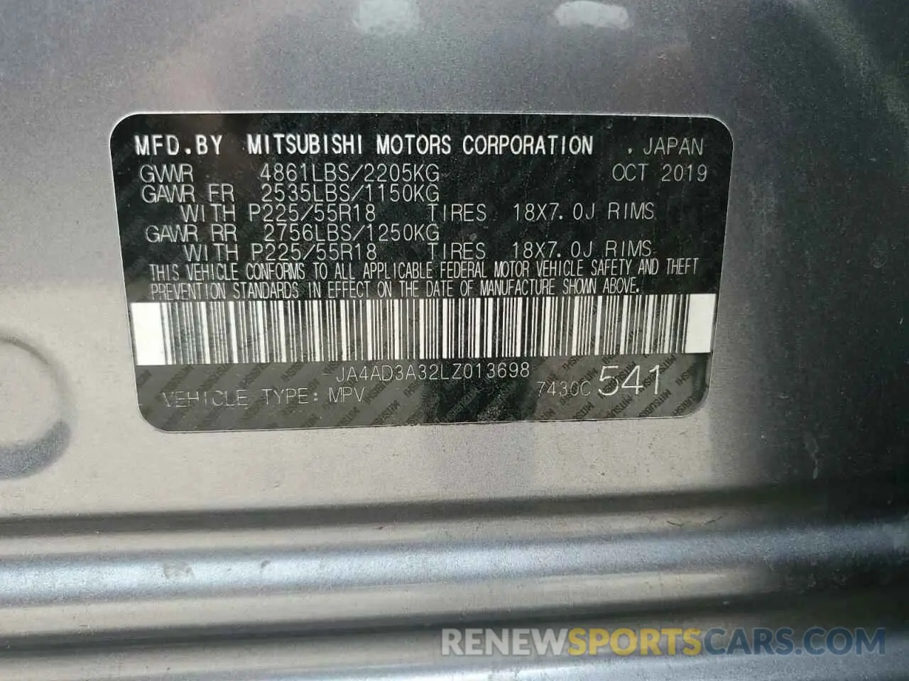 13 Photograph of a damaged car JA4AD3A32LZ013698 MITSUBISHI OUTLANDER 2020