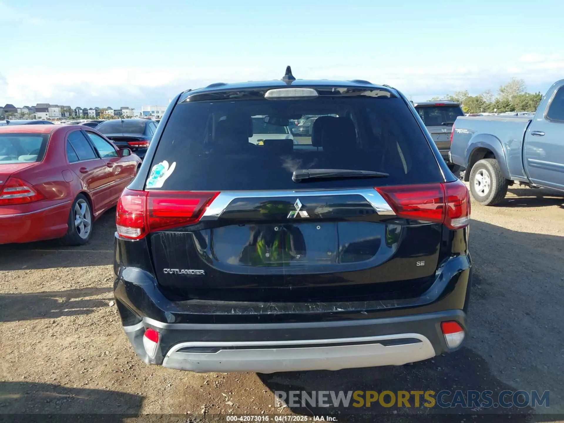 16 Photograph of a damaged car JA4AD3A32LZ023826 MITSUBISHI OUTLANDER 2020