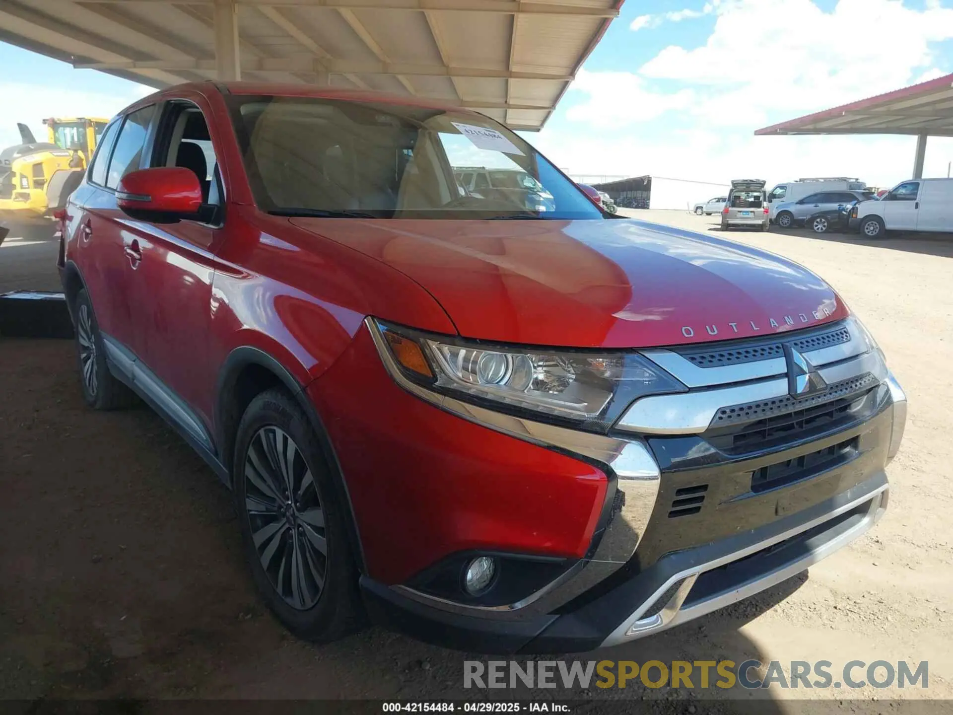 1 Photograph of a damaged car JA4AD3A33LZ009031 MITSUBISHI OUTLANDER 2020