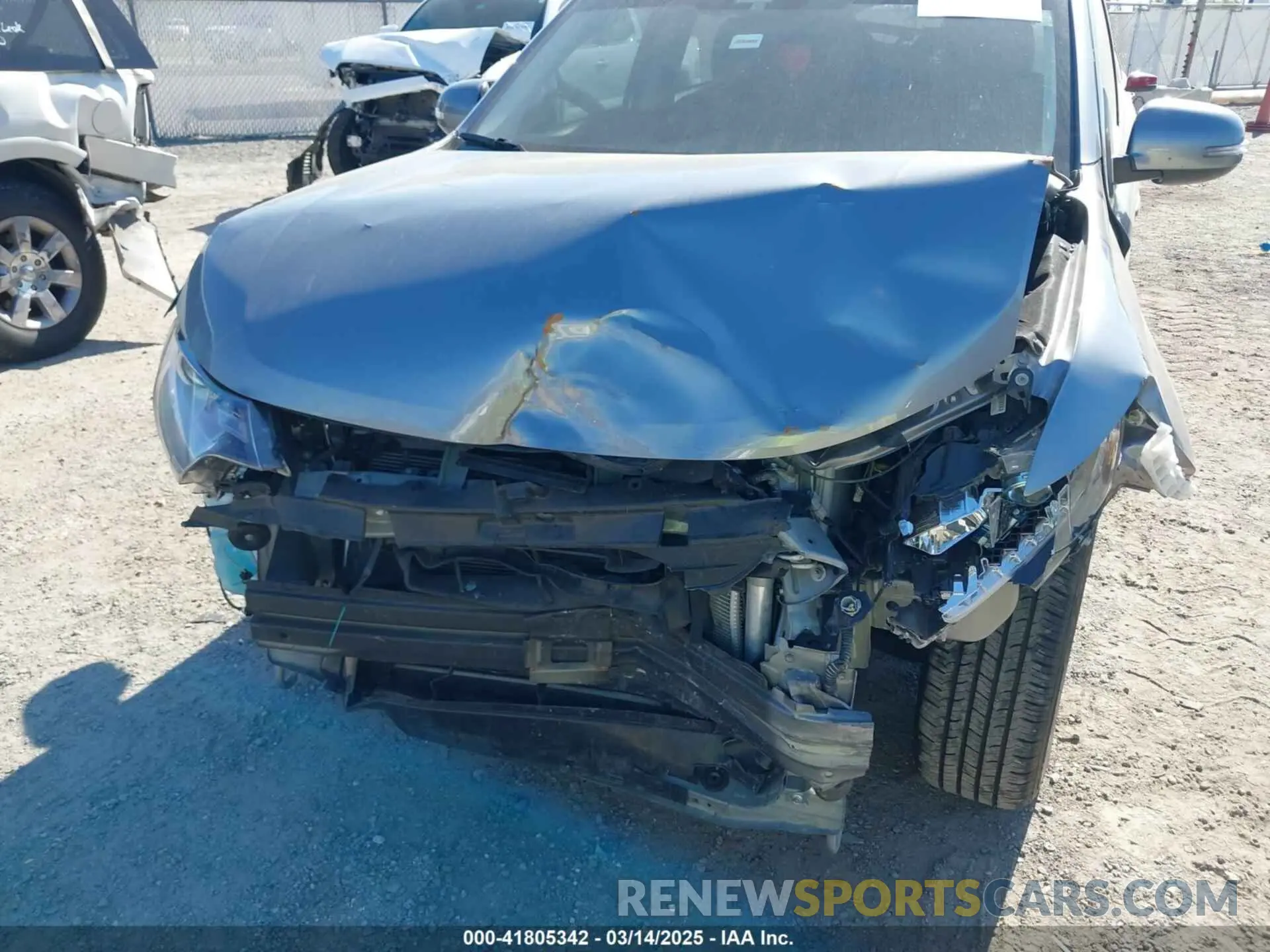 6 Photograph of a damaged car JA4AD3A33LZ025410 MITSUBISHI OUTLANDER 2020