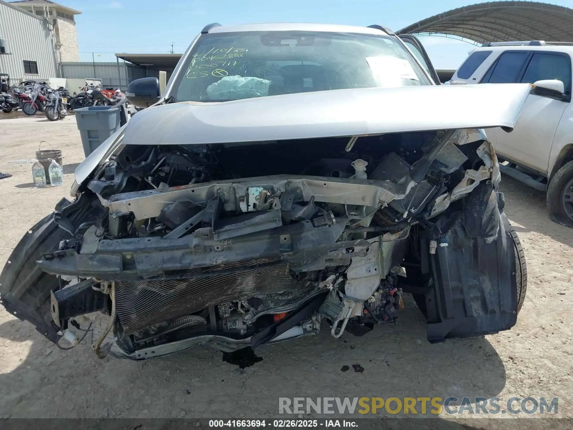 12 Photograph of a damaged car JA4AD3A34LJ000711 MITSUBISHI OUTLANDER 2020