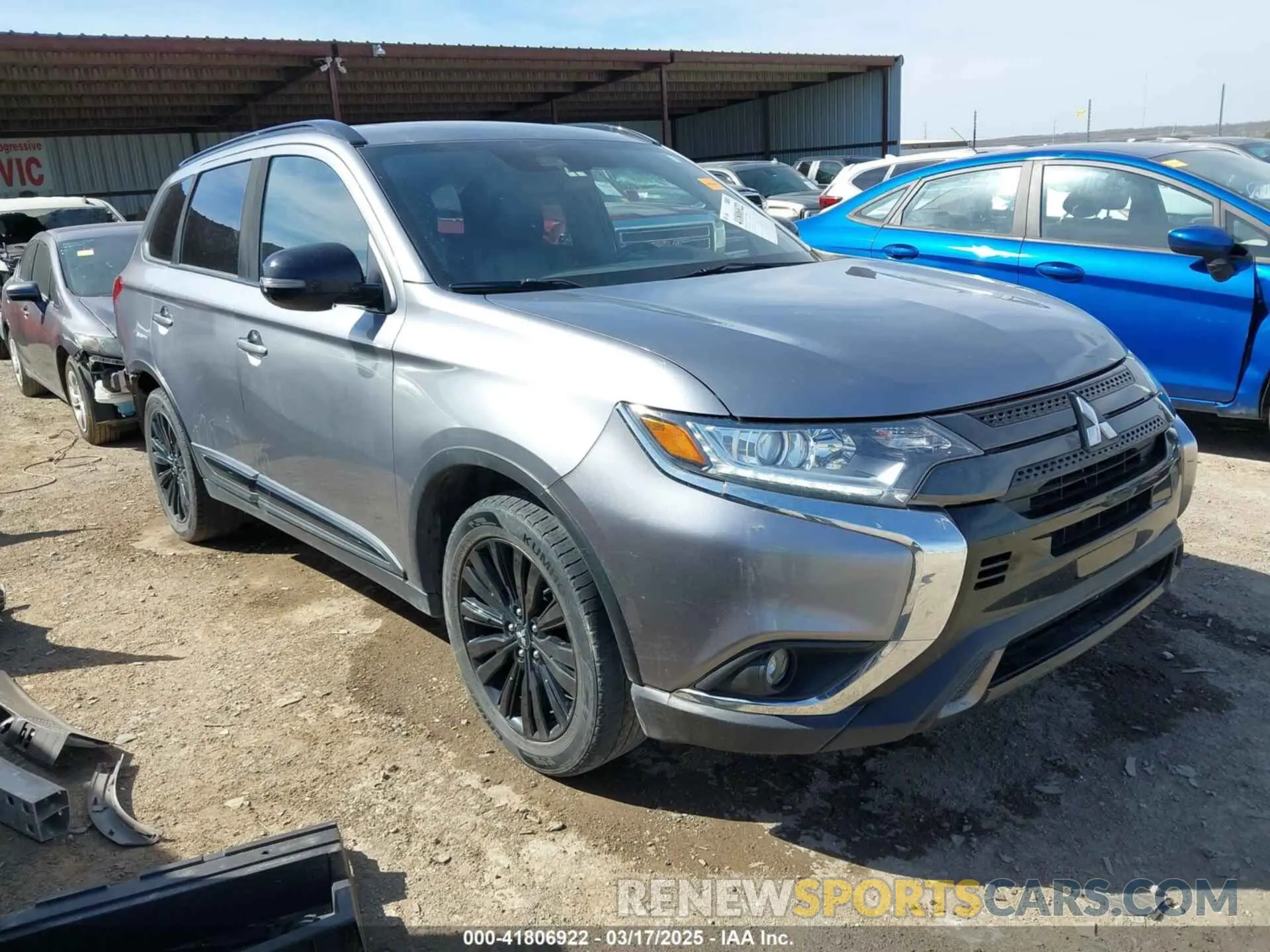 1 Photograph of a damaged car JA4AD3A34LZ036626 MITSUBISHI OUTLANDER 2020