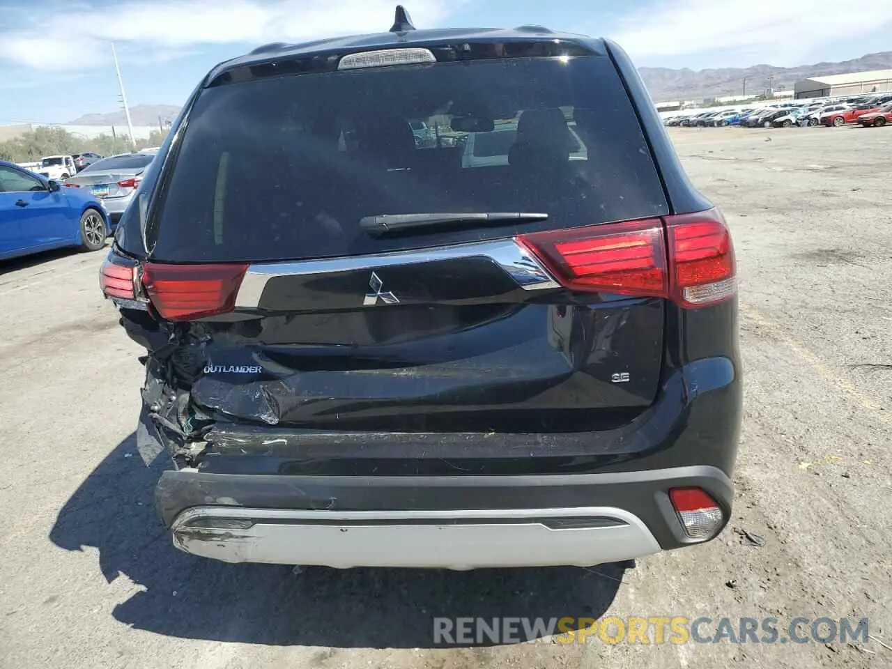 6 Photograph of a damaged car JA4AD3A35LZ015722 MITSUBISHI OUTLANDER 2020