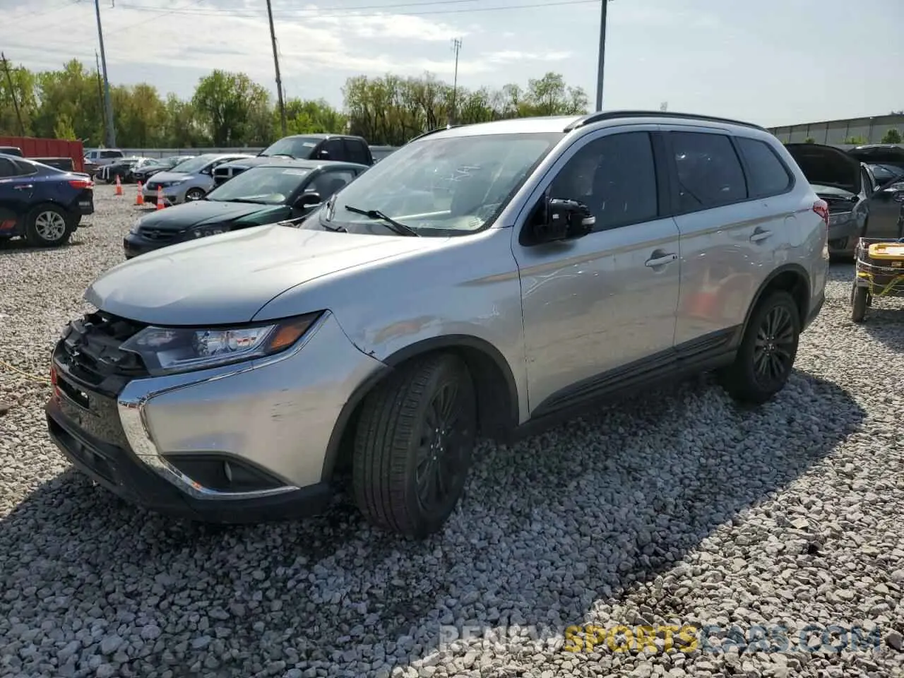 1 Photograph of a damaged car JA4AD3A36LZ032741 MITSUBISHI OUTLANDER 2020