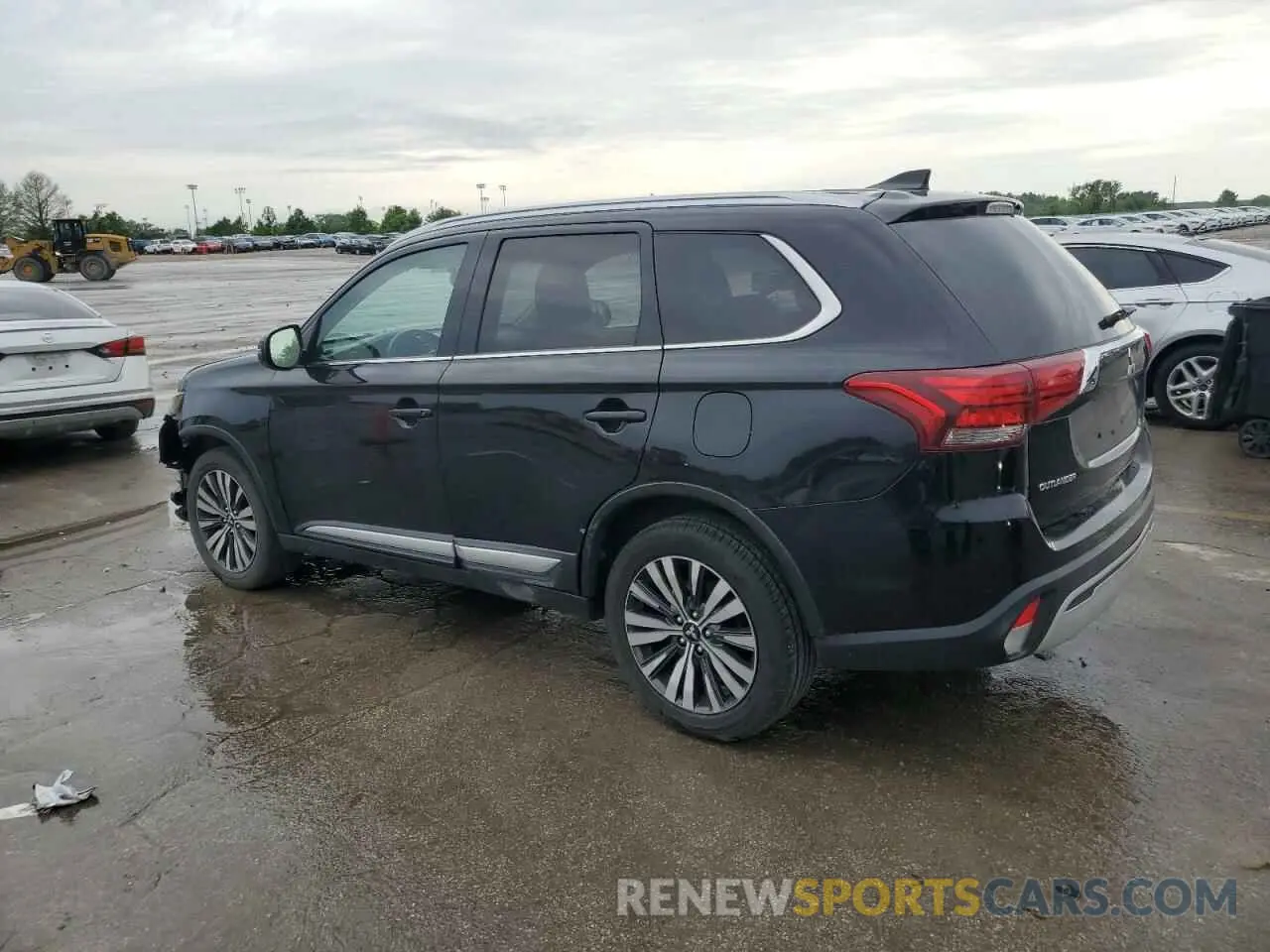 2 Photograph of a damaged car JA4AD3A37LZ020212 MITSUBISHI OUTLANDER 2020