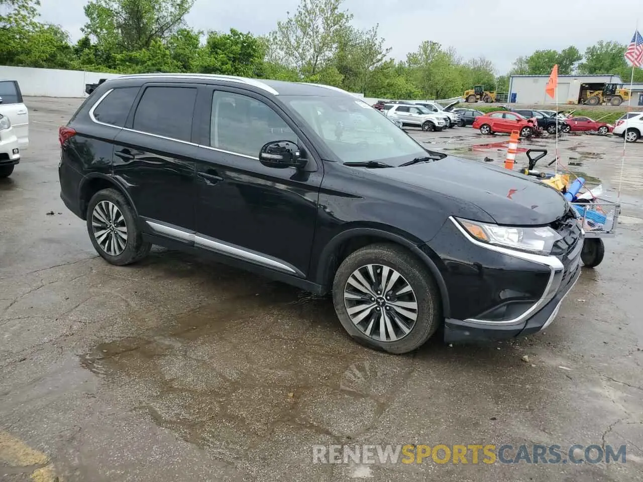 4 Photograph of a damaged car JA4AD3A37LZ020212 MITSUBISHI OUTLANDER 2020