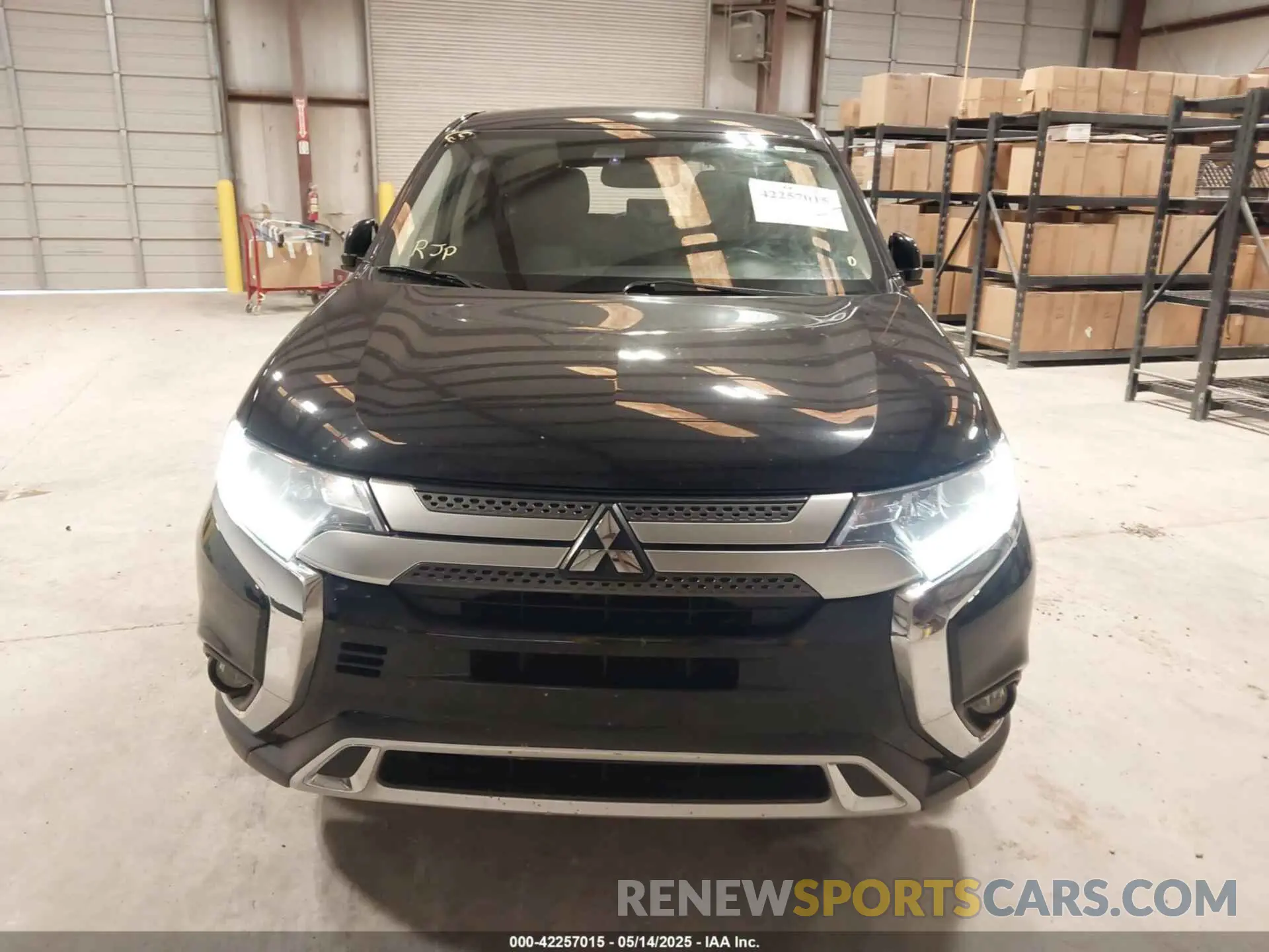 12 Photograph of a damaged car JA4AD3A37LZ024101 MITSUBISHI OUTLANDER 2020