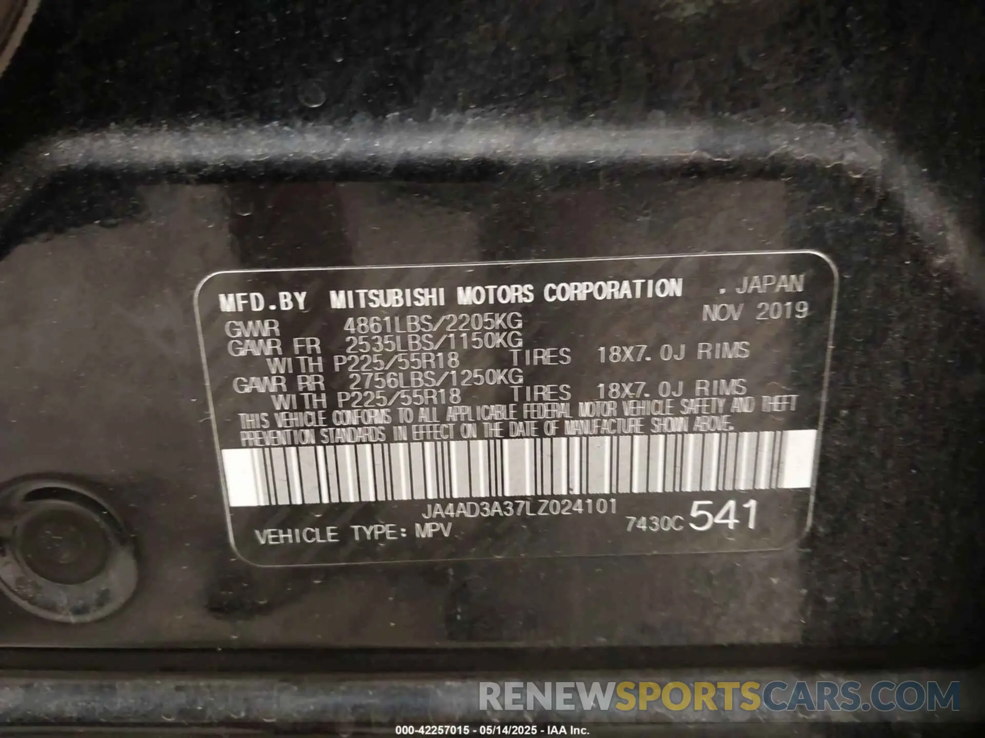9 Photograph of a damaged car JA4AD3A37LZ024101 MITSUBISHI OUTLANDER 2020