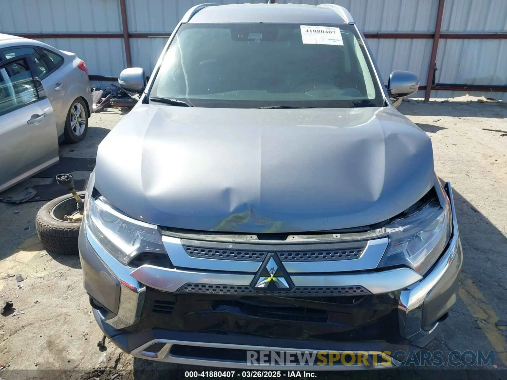 12 Photograph of a damaged car JA4AD3A3XLJ000650 MITSUBISHI OUTLANDER 2020