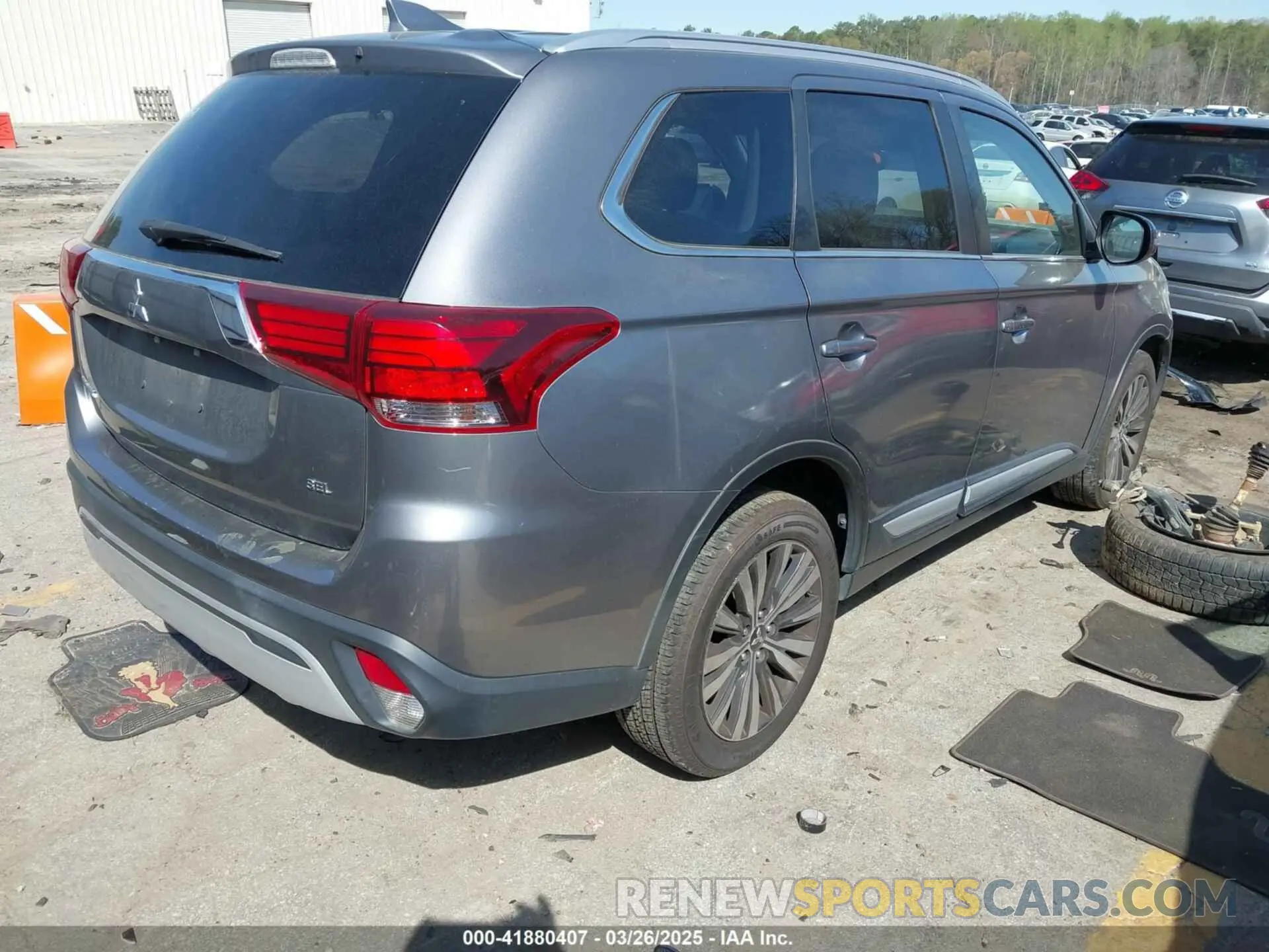 4 Photograph of a damaged car JA4AD3A3XLJ000650 MITSUBISHI OUTLANDER 2020