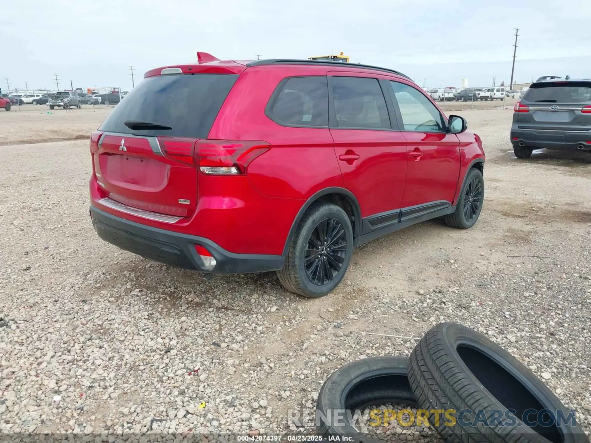 4 Photograph of a damaged car JA4AD3A3XLZ005459 MITSUBISHI OUTLANDER 2020