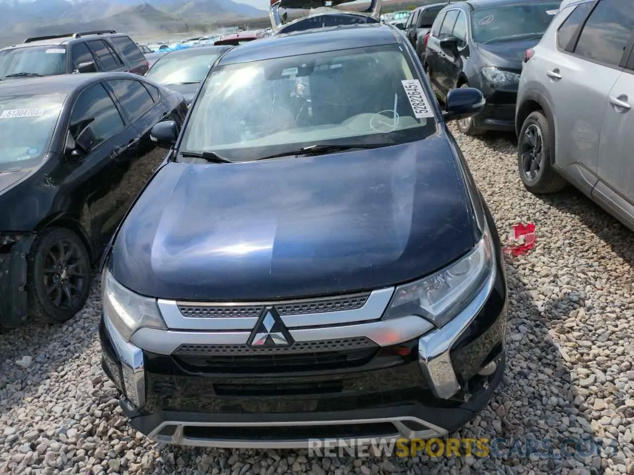 5 Photograph of a damaged car JA4AD3A3XLZ023508 MITSUBISHI OUTLANDER 2020
