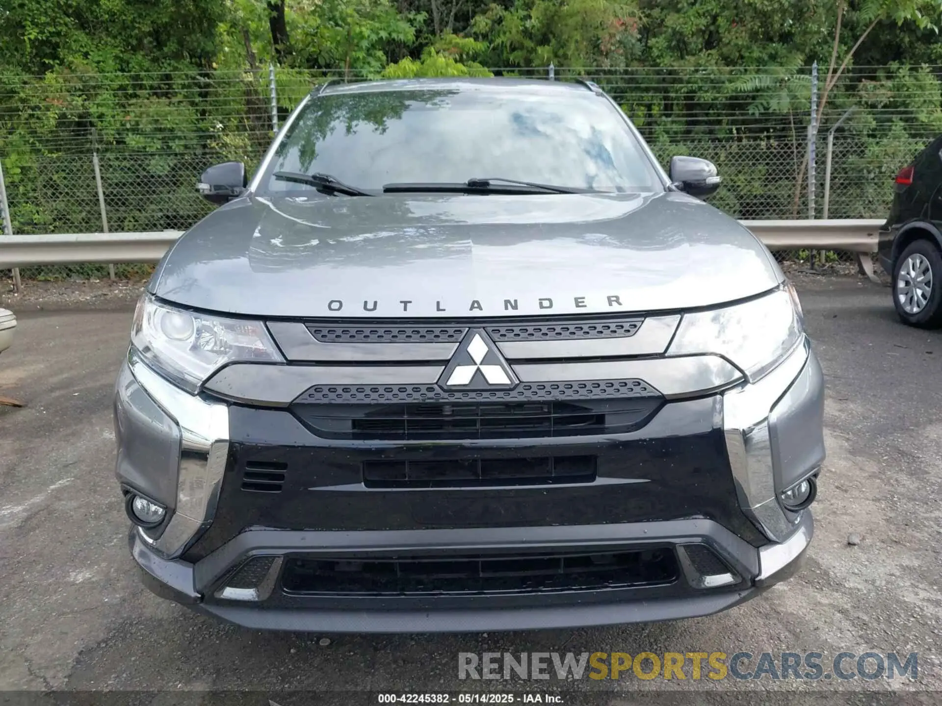 12 Photograph of a damaged car JA4AD3A3XLZ024478 MITSUBISHI OUTLANDER 2020