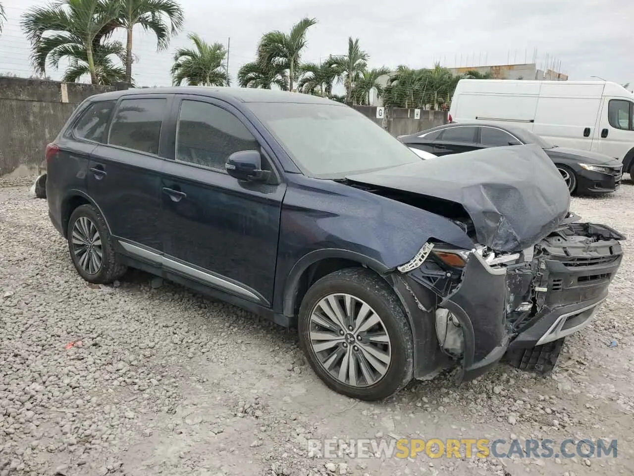 4 Photograph of a damaged car JA4AD3A3XLZ044097 MITSUBISHI OUTLANDER 2020