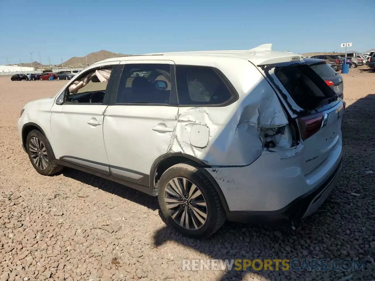 2 Photograph of a damaged car JA4AD3A3XLZ046609 MITSUBISHI OUTLANDER 2020