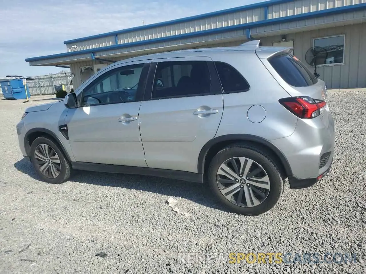 2 Photograph of a damaged car JA4AP3AU0LU003698 MITSUBISHI OUTLANDER 2020
