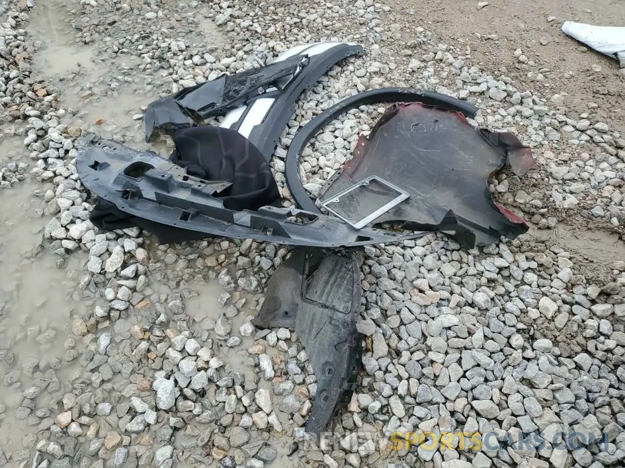 13 Photograph of a damaged car JA4AP3AU2LU008918 MITSUBISHI OUTLANDER 2020
