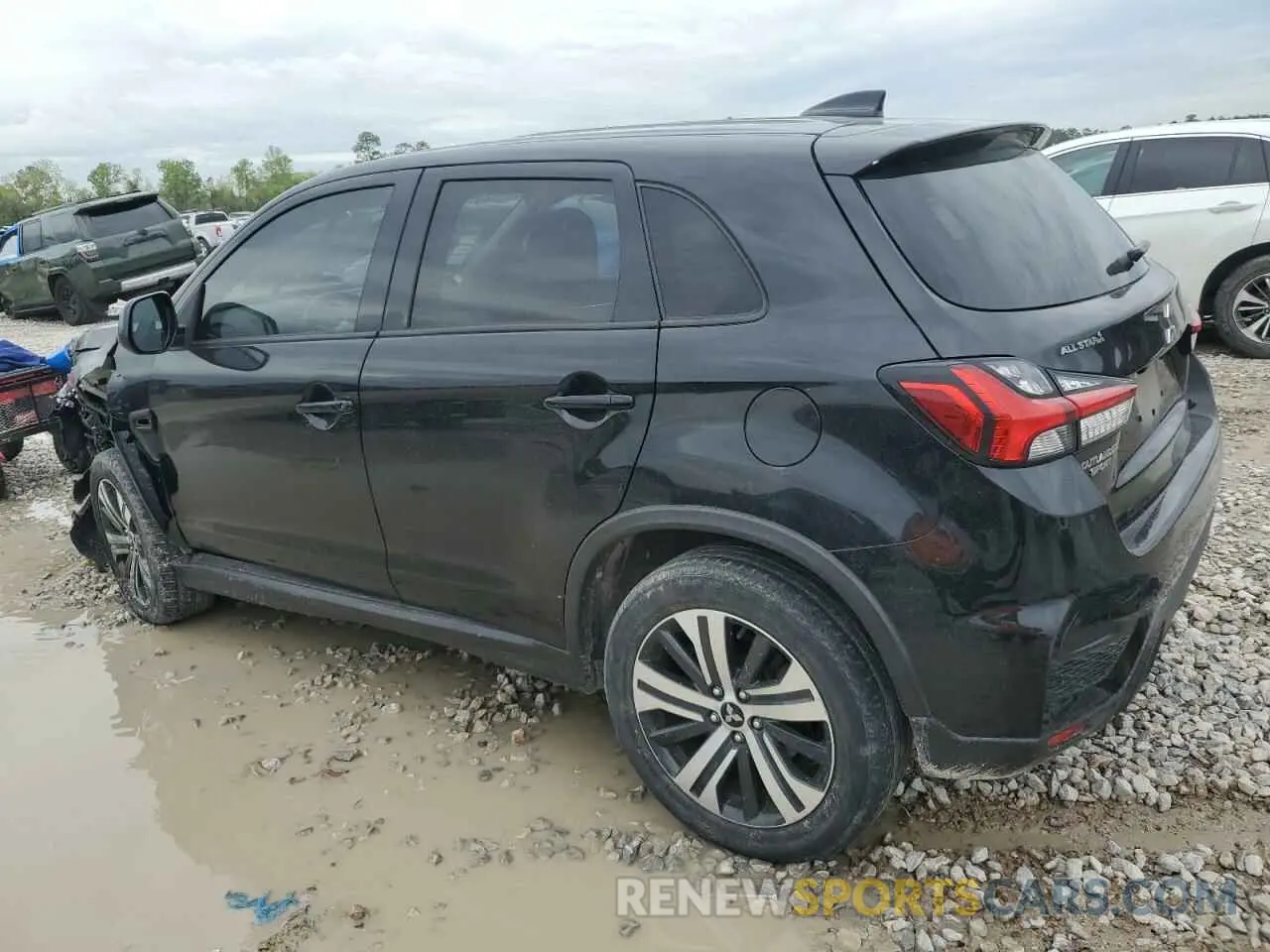 2 Photograph of a damaged car JA4AP3AU2LU008918 MITSUBISHI OUTLANDER 2020
