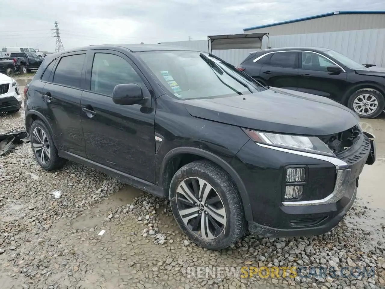 4 Photograph of a damaged car JA4AP3AU2LU008918 MITSUBISHI OUTLANDER 2020