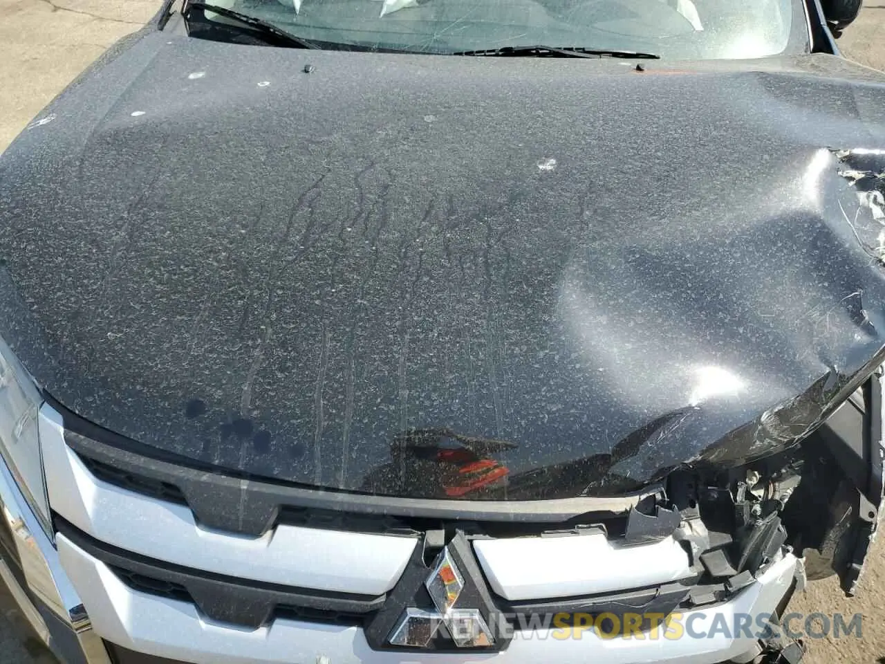 12 Photograph of a damaged car JA4AP3AU3LU022617 MITSUBISHI OUTLANDER 2020