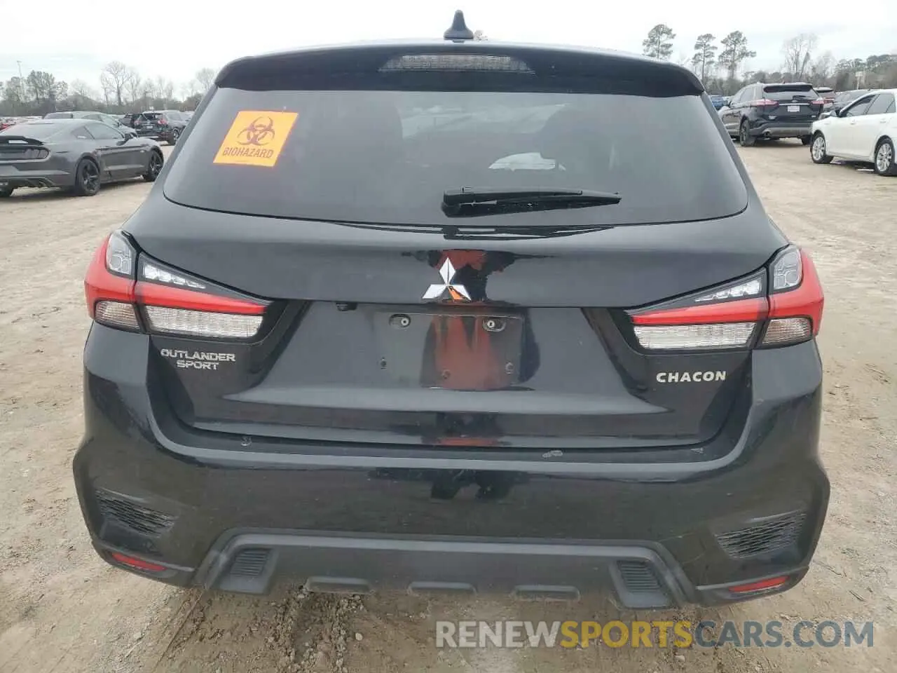 6 Photograph of a damaged car JA4AP3AU3LU031298 MITSUBISHI OUTLANDER 2020