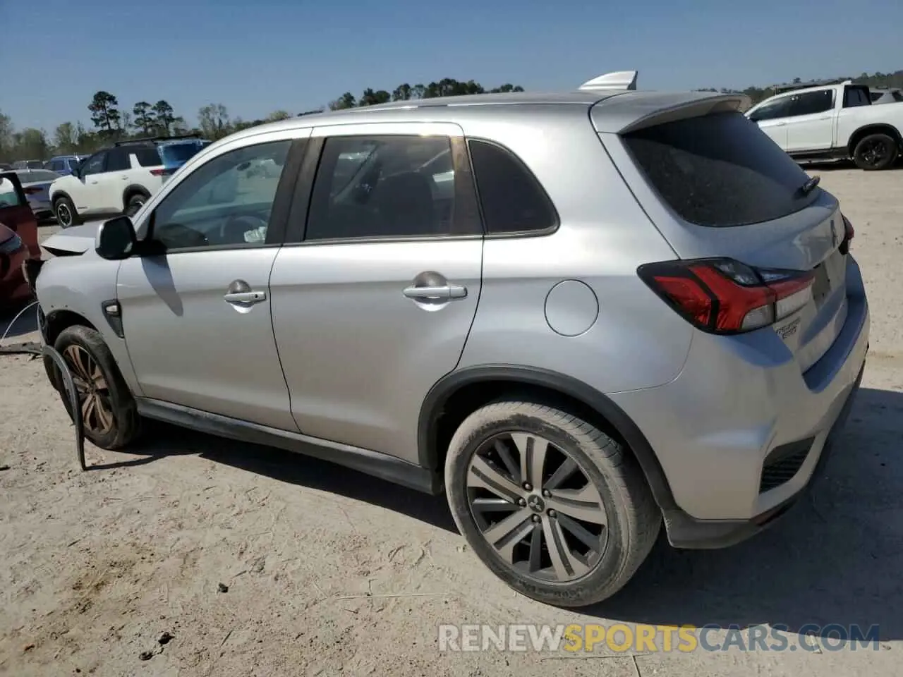 2 Photograph of a damaged car JA4AP3AU5LU005897 MITSUBISHI OUTLANDER 2020