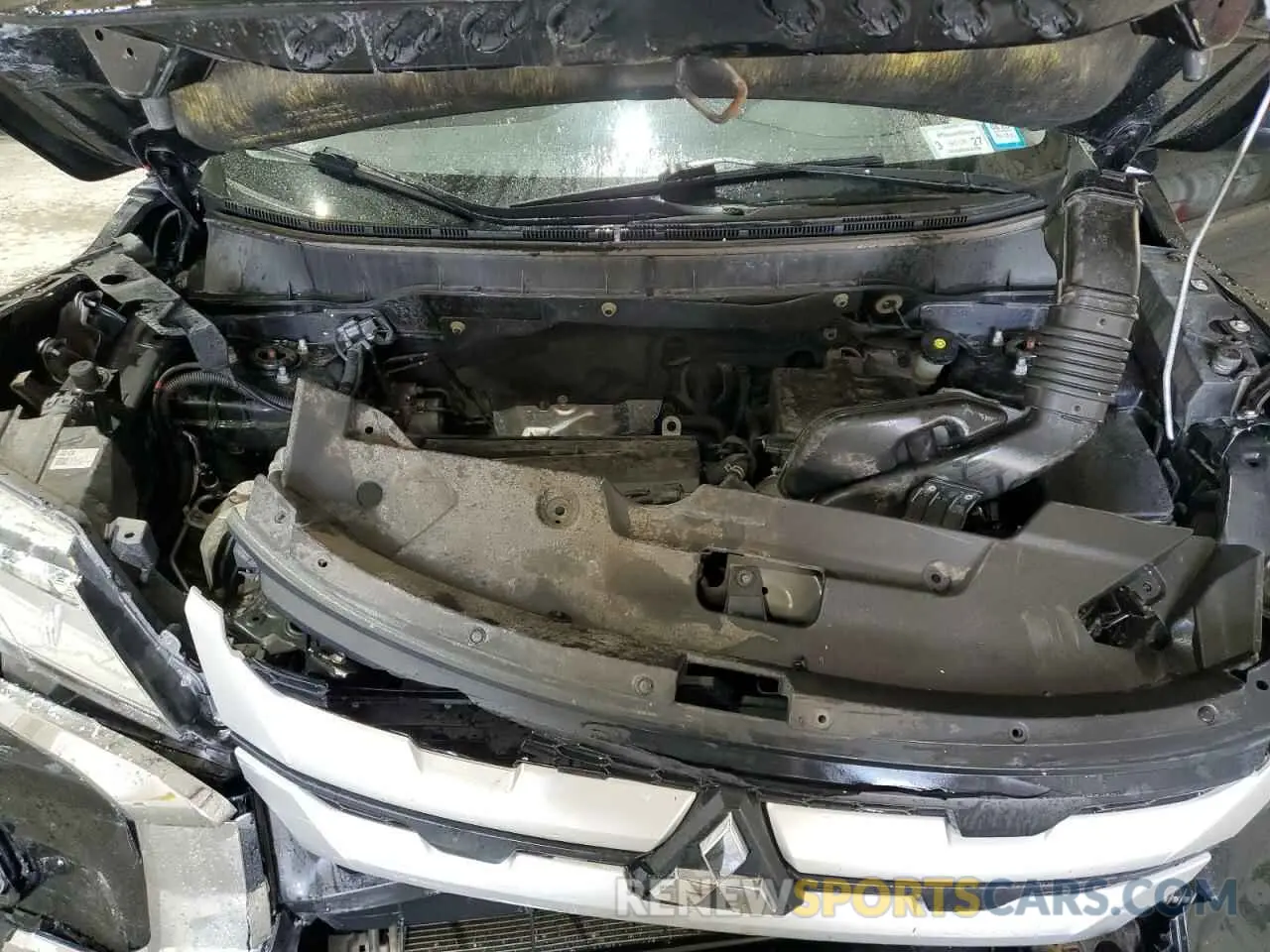 12 Photograph of a damaged car JA4AP3AU6LU018299 MITSUBISHI OUTLANDER 2020