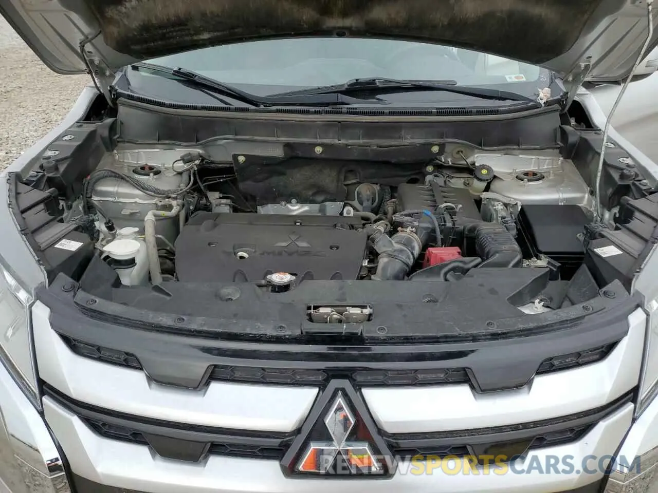 11 Photograph of a damaged car JA4AP4AU5LU022723 MITSUBISHI OUTLANDER 2020