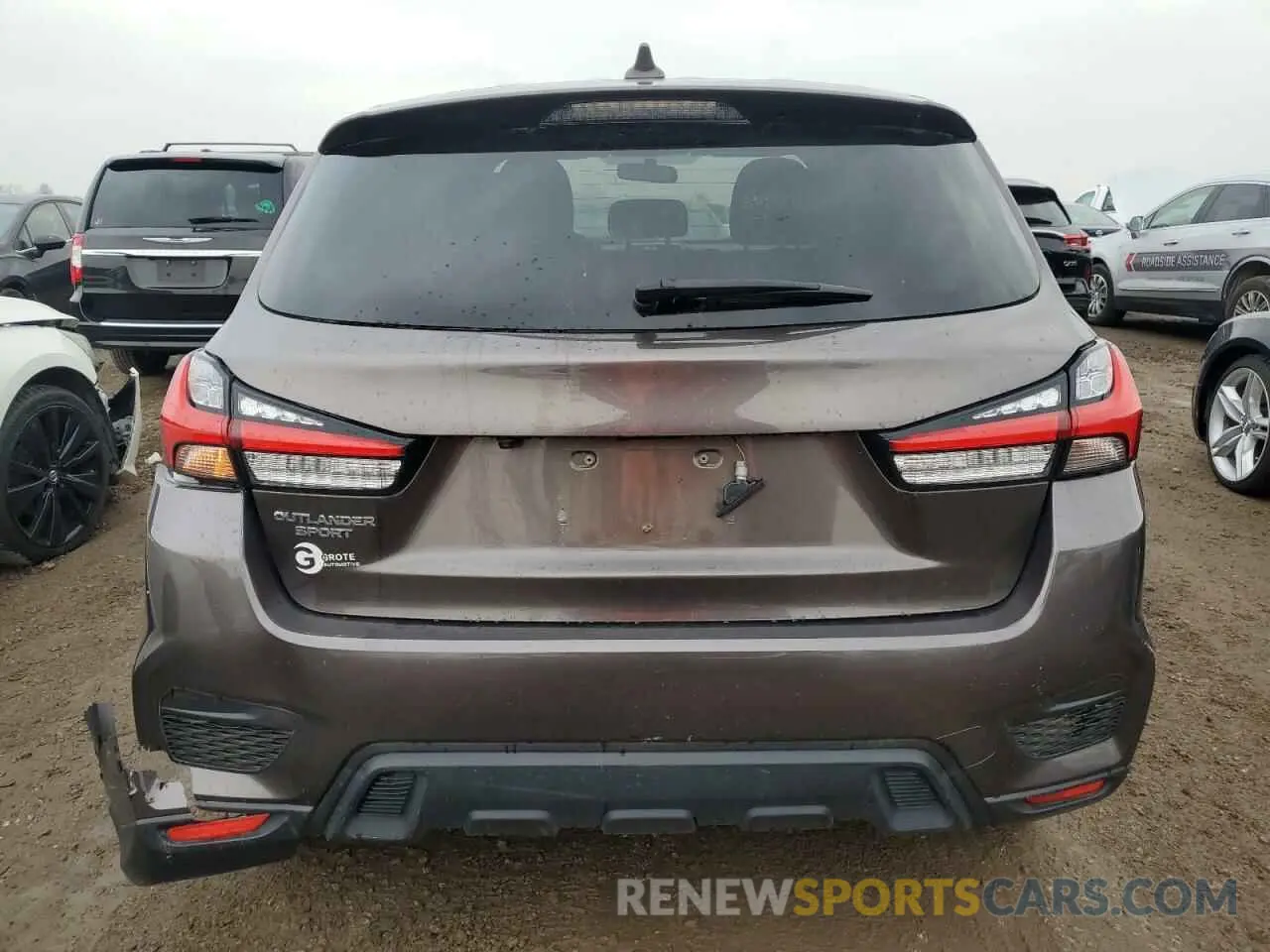 6 Photograph of a damaged car JA4AR3AU3LU009859 MITSUBISHI OUTLANDER 2020