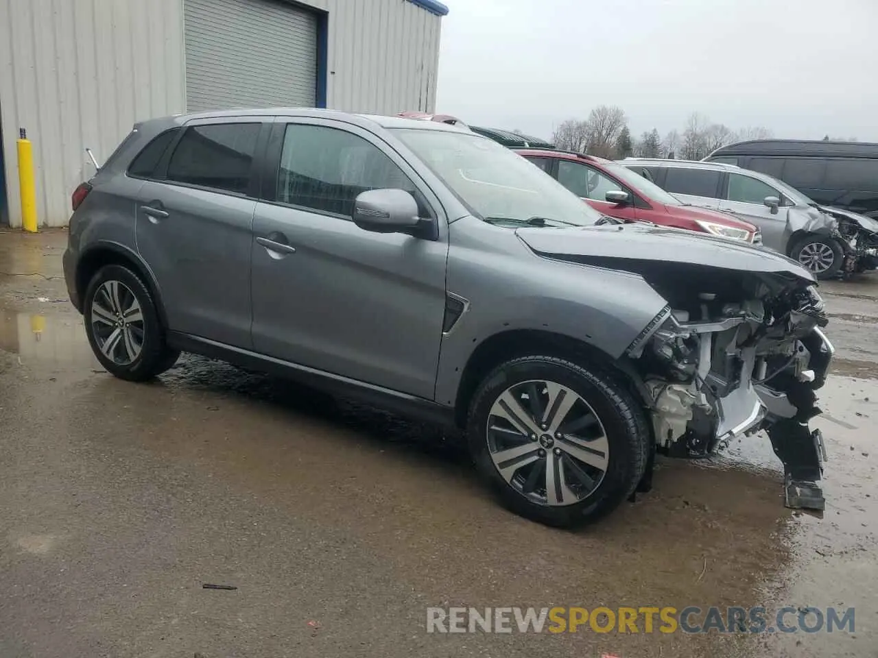 4 Photograph of a damaged car JA4AR3AU5LU014240 MITSUBISHI OUTLANDER 2020