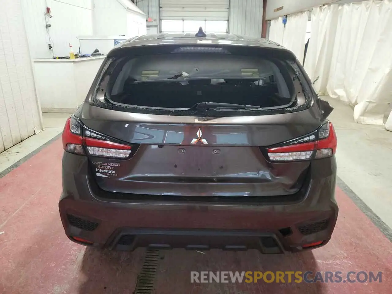 6 Photograph of a damaged car JA4AR3AU9LU014466 MITSUBISHI OUTLANDER 2020